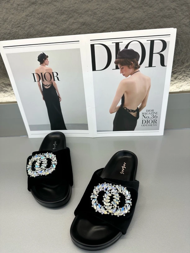 玛莎玛索501-2丝绒钻扣凉拖