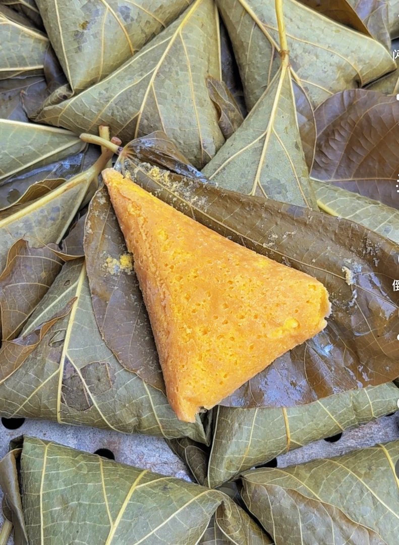 万源黄钟筒子叶包谷粑粑