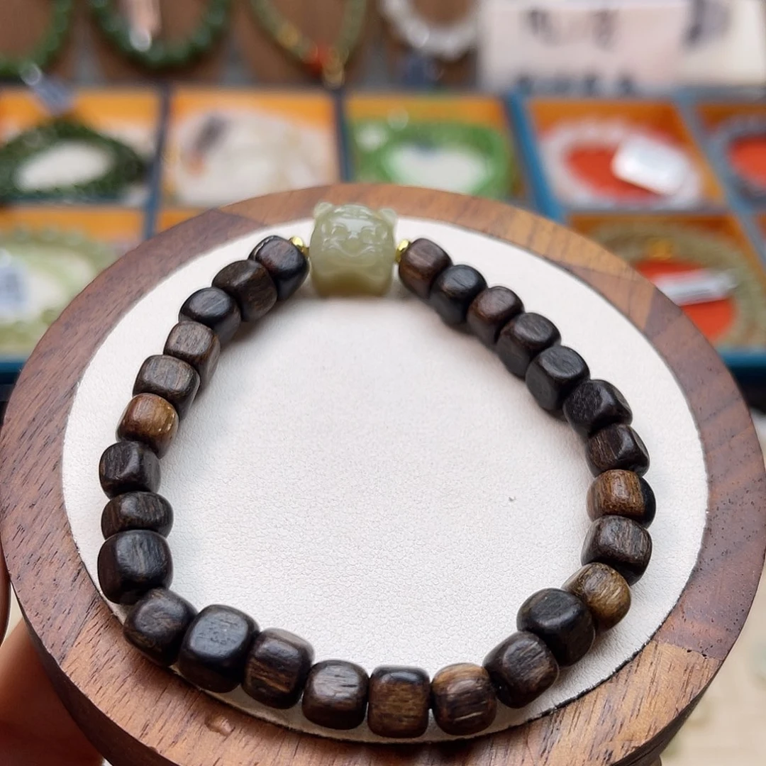 和田玉未镶嵌手串A2