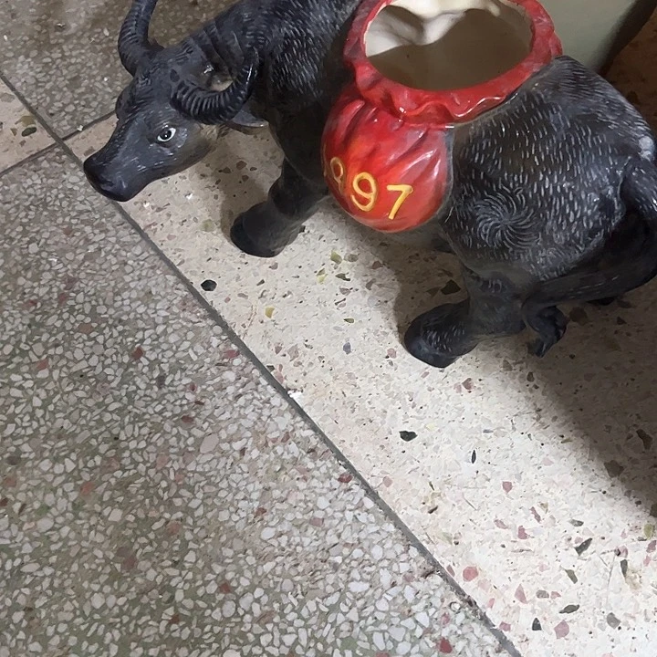 红陶恕。。。。。。。。。。