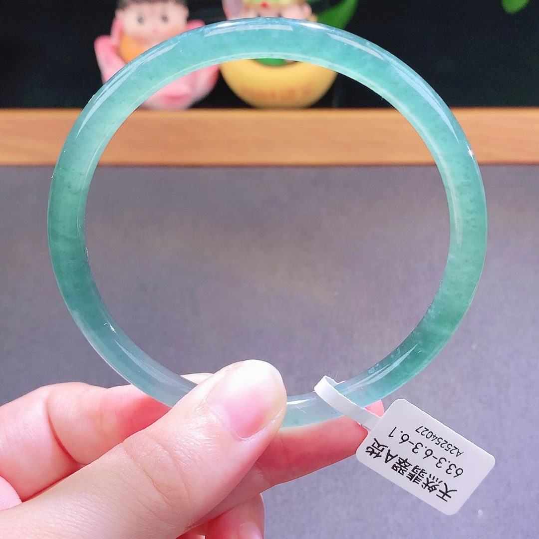 翡翠未镶嵌手镯天然翡翠