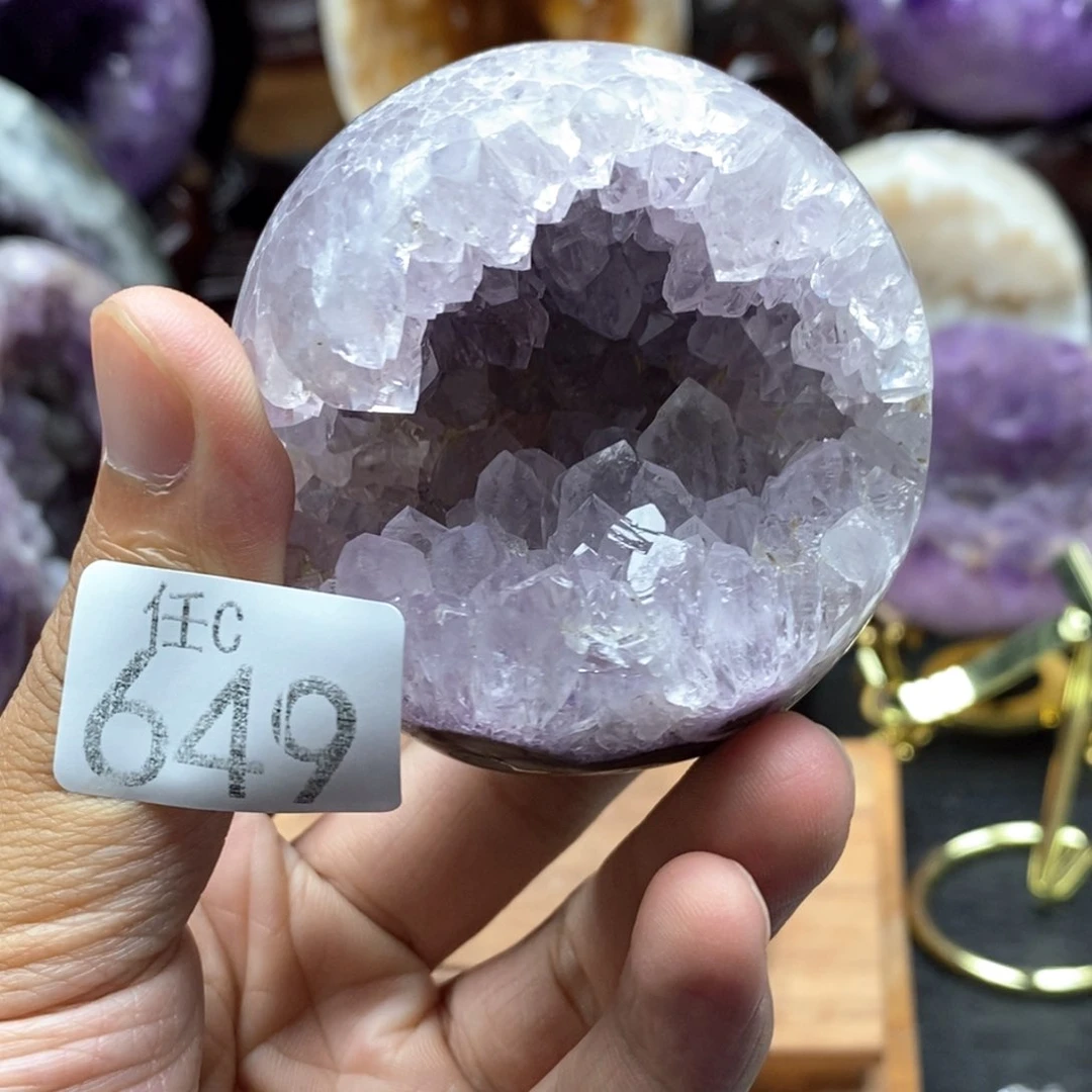 未镶嵌大型摆件（非配饰）水晶