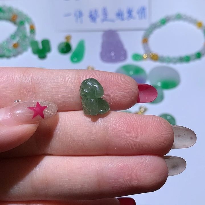 翡翠未镶嵌颈饰无镶嵌10