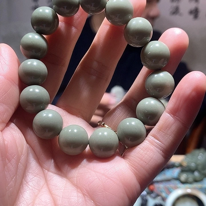 和田玉手串未镶嵌