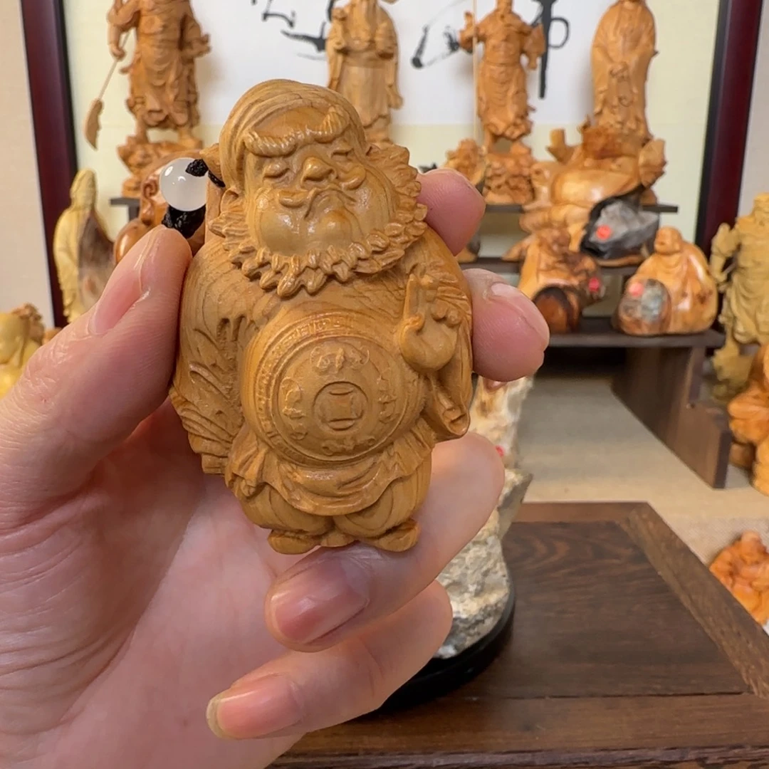 崖柏小木匠艺雕一物一拍