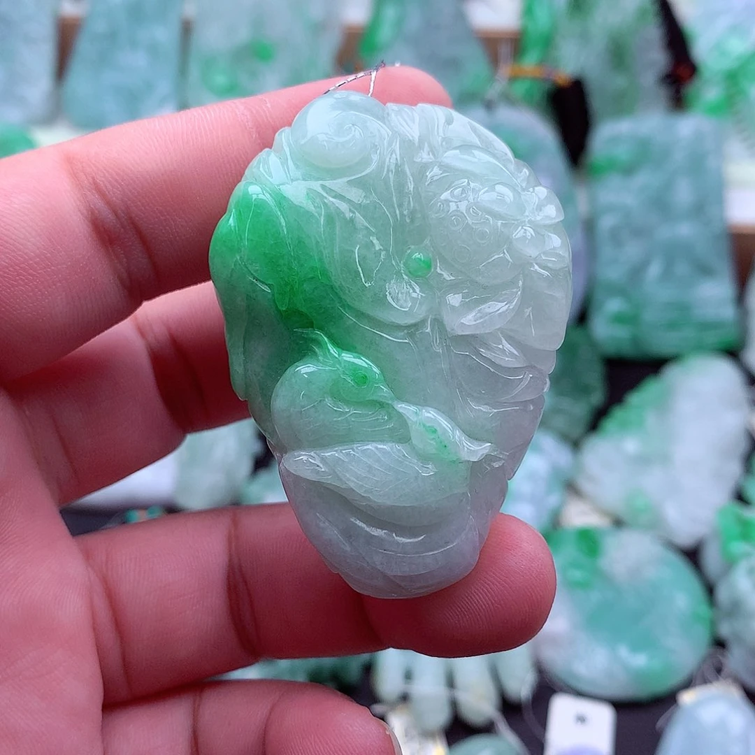 翡翠未镶嵌吊坠(不含链)