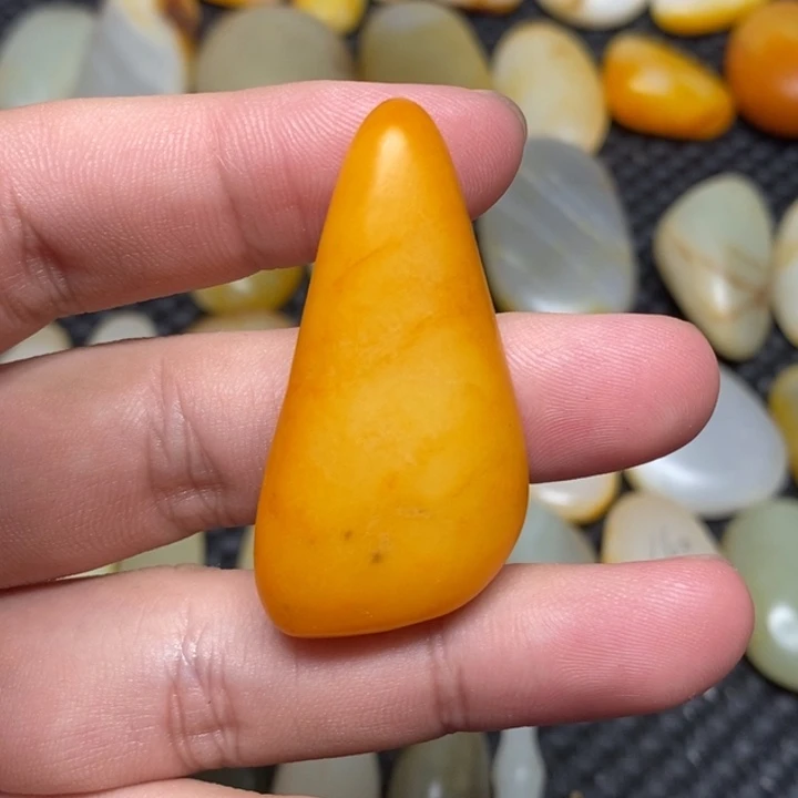 未镶嵌和田玉挂件