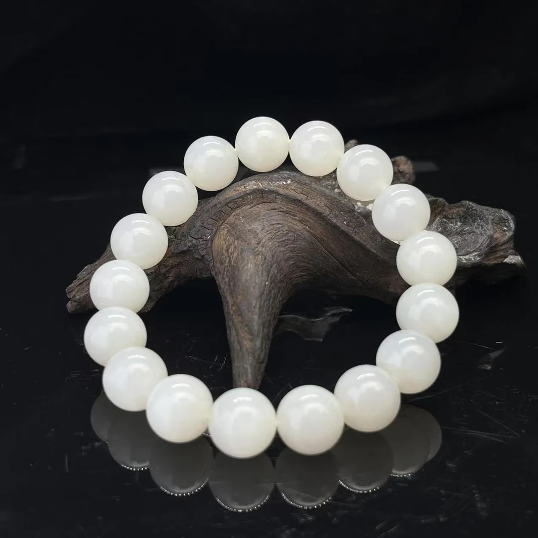 A1865 和田玉手串 QQ231506