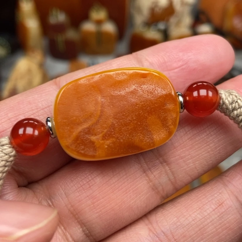 【闪购商品】未镶嵌吊坠(赠链)琥珀（花珀）