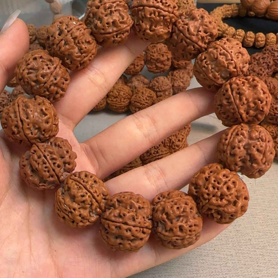 漱****金刚菩提手串原生态大金刚