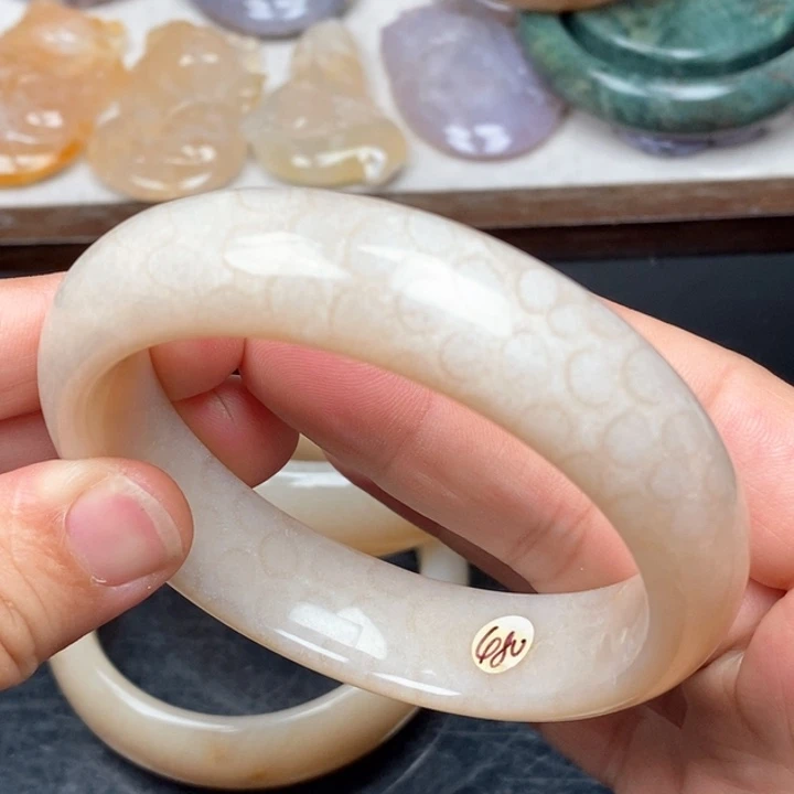 硅化珊瑚（珊瑚玉）手镯未镶嵌60.8