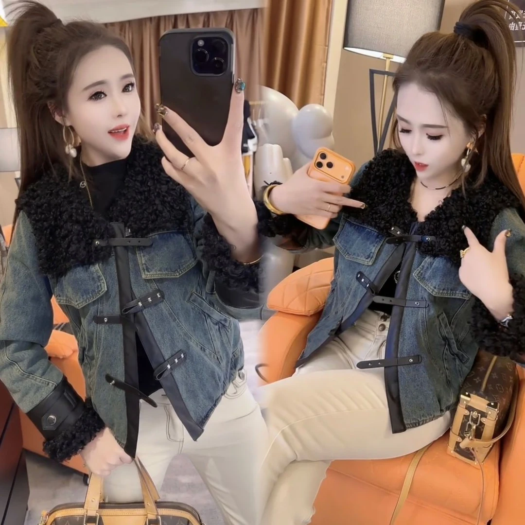 2025冬新款植绒时尚爆款短款小个子外套牛仔派克服外套女防寒保暖