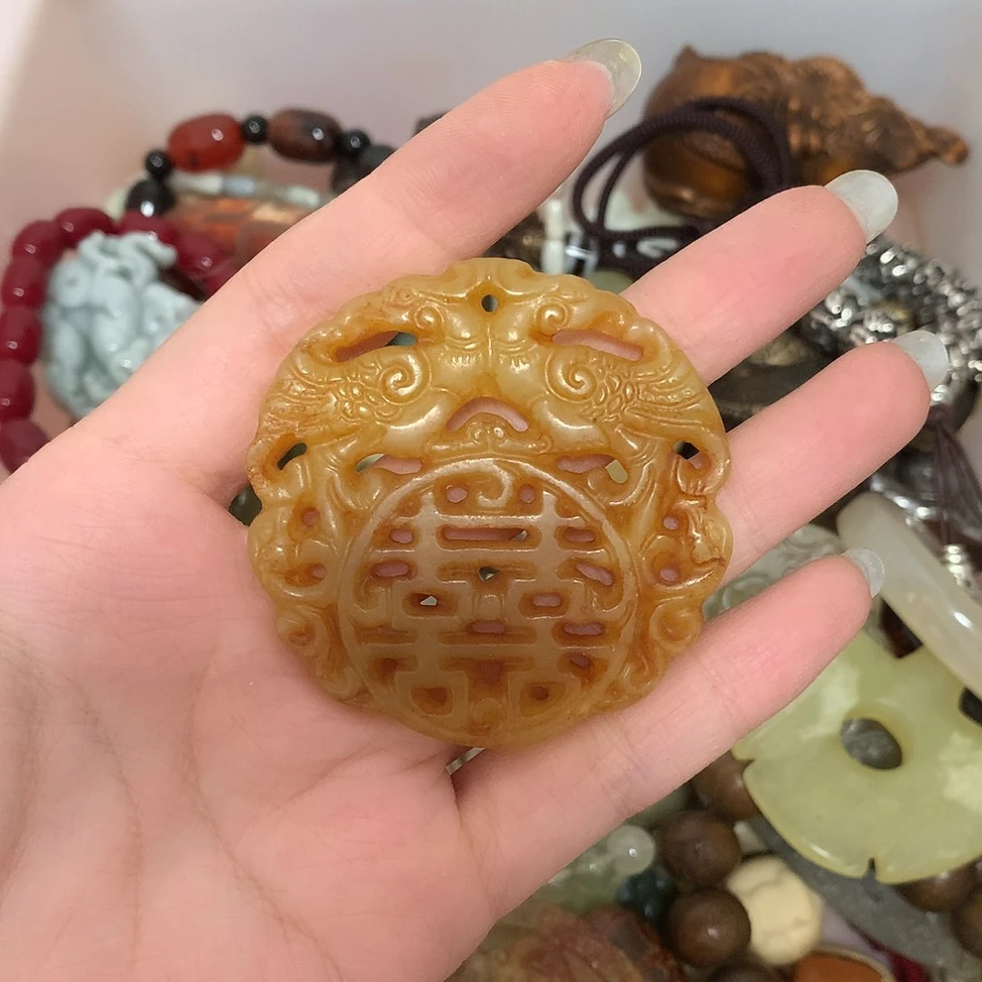 玛瑙/玉髓颈饰合金未**期