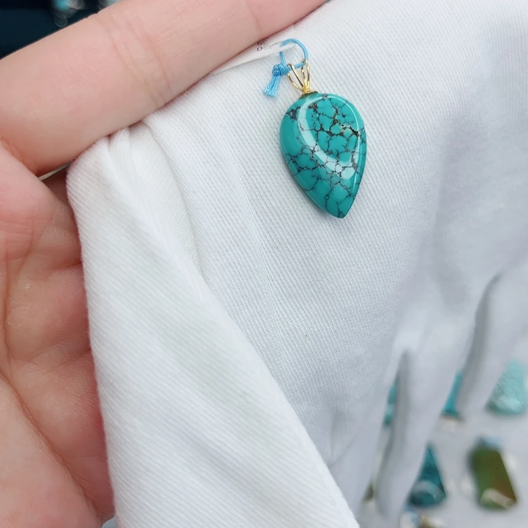 18K金镶嵌绿松石绿松石