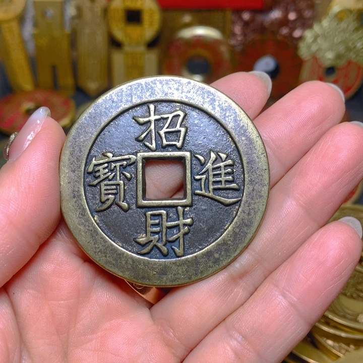 铜现代工艺品翻砂铸造招财进宝背黄金万两一枚