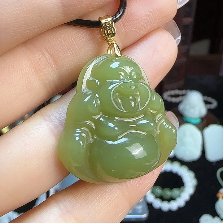 和田玉未镶嵌颈饰定制发货