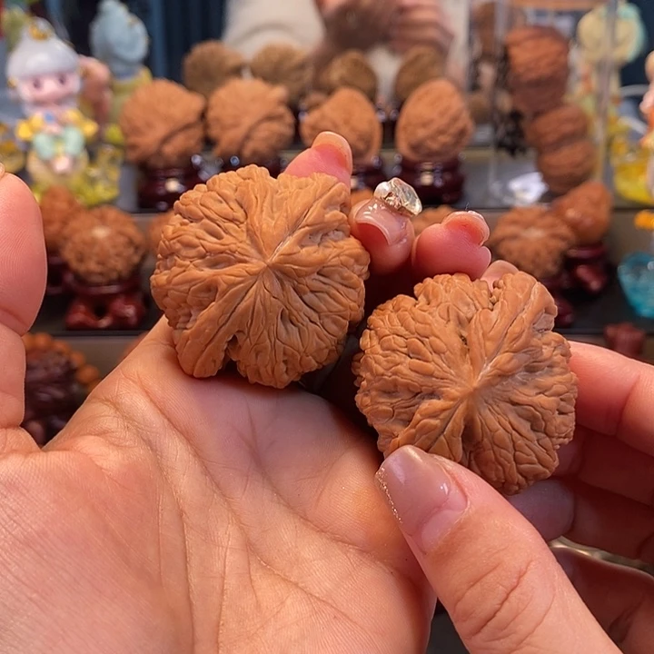 慢***色文玩核桃吊坠核桃