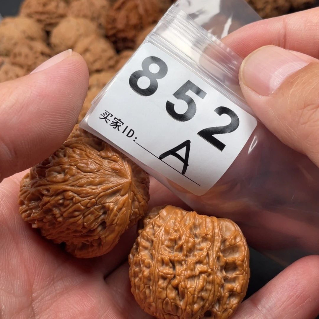 文玩核桃吊坠大*泥鳅