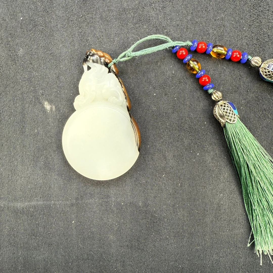 和田白玉貔貅福禄挂件