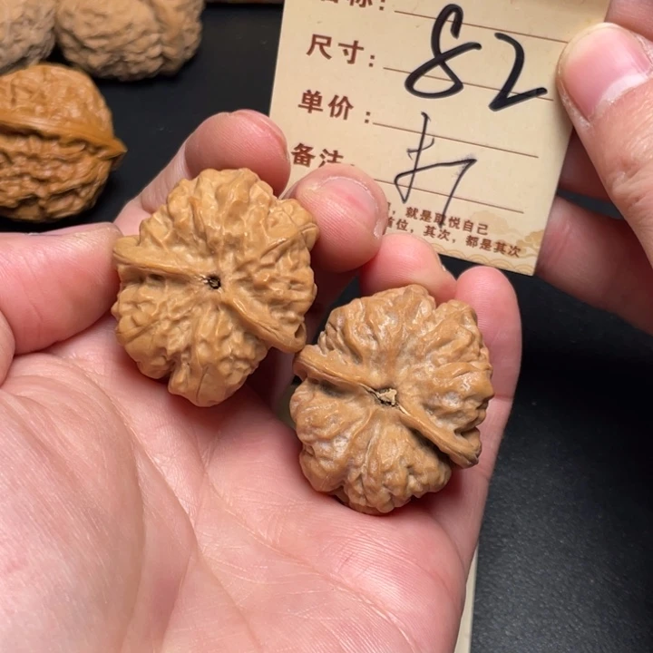 把件文玩核桃蛙蛙34尺白茬82