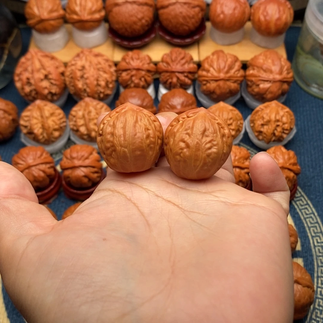把件文玩核桃水晶球