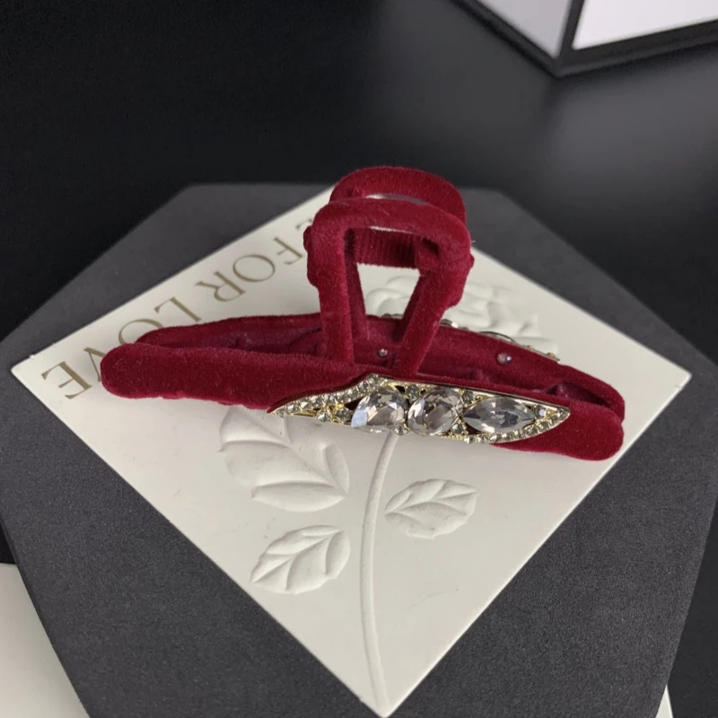 K848【金闪闪】7.5厘米红色丝绒抓夹