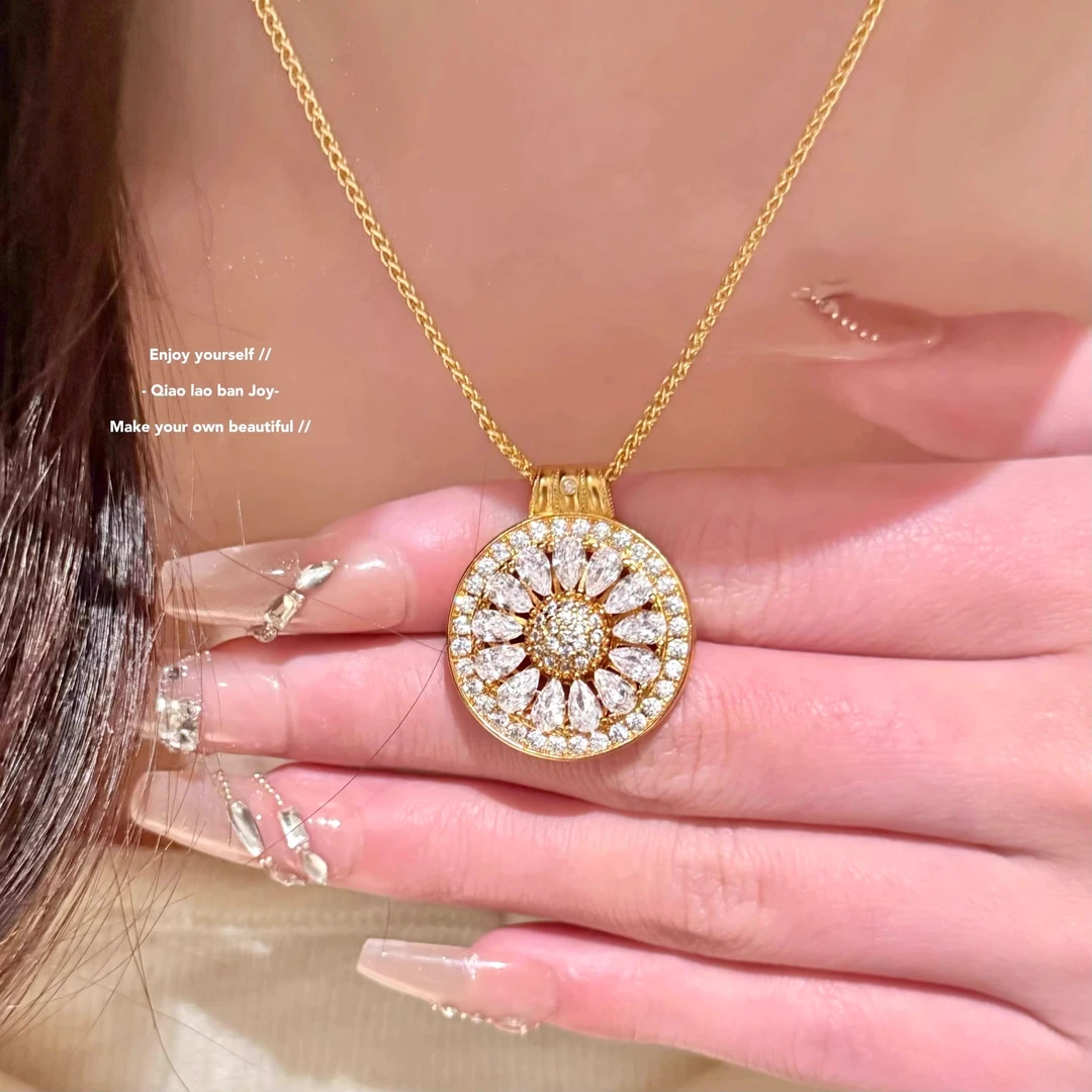 合金项链 古法罗盘项链新中式花窗复古柠檬片吊坠镂空锁骨链满钻