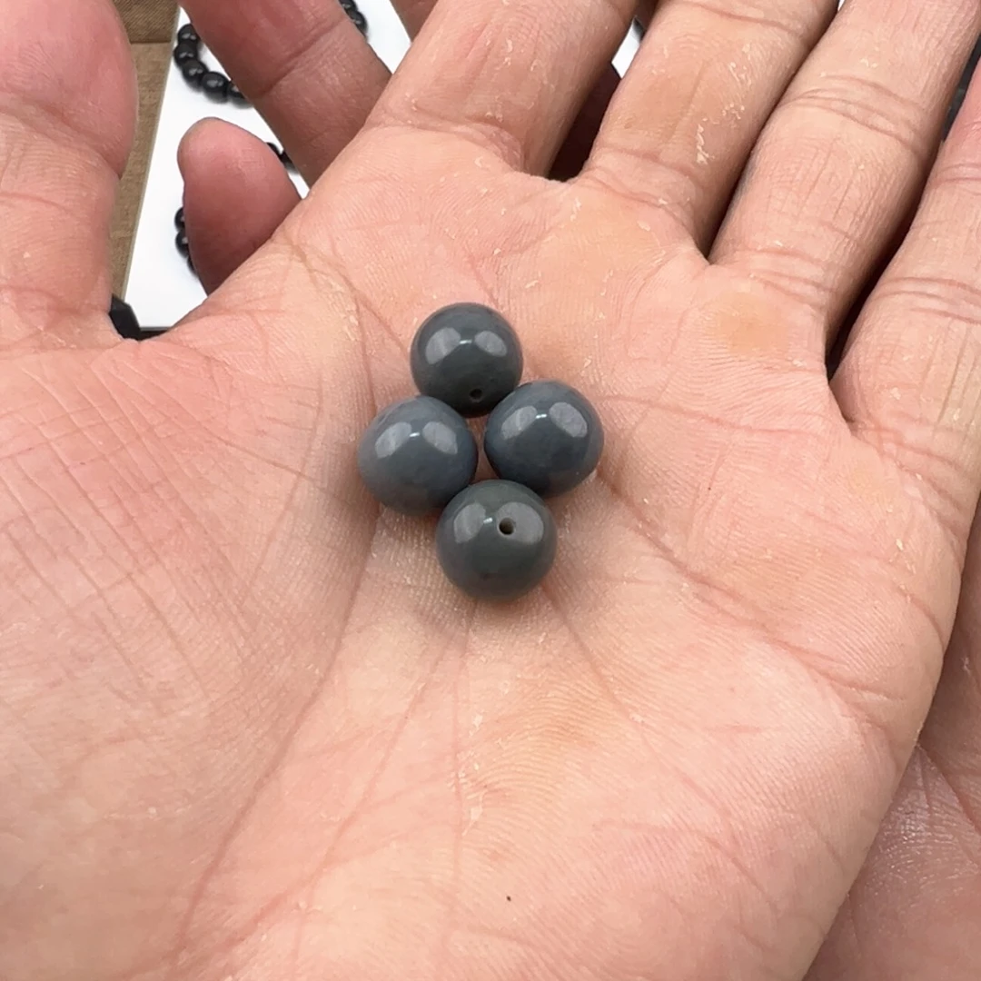 颈饰未镶嵌和田玉单珠