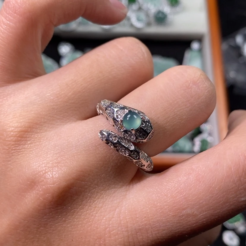 【闪购商品】翡翠颈饰未镶嵌天然