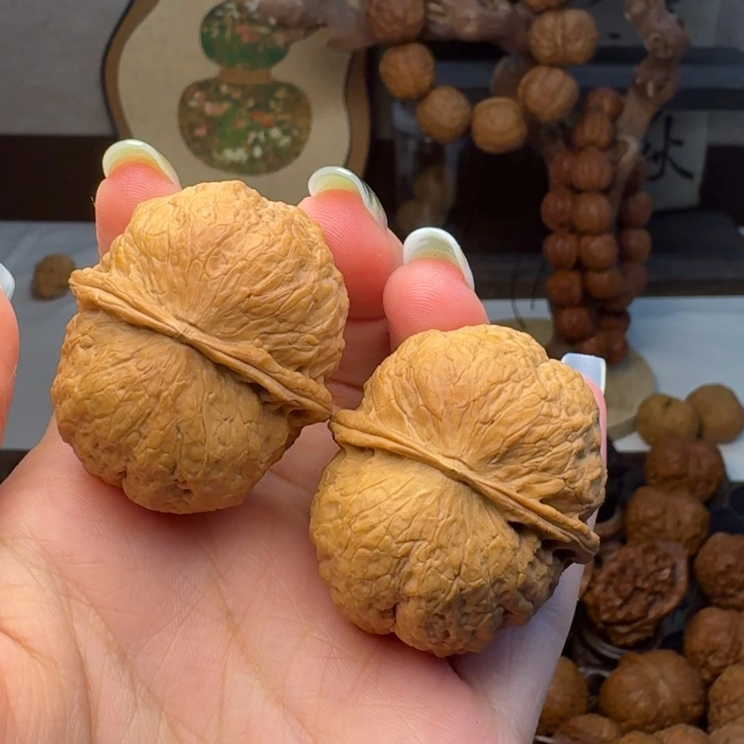 文玩核桃把件柿饼龙脊39.7