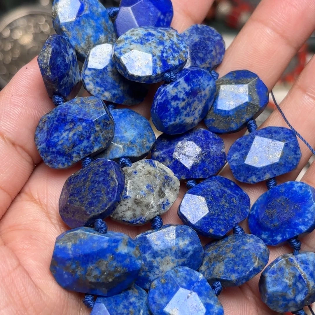铜星月菩提吊坠项链