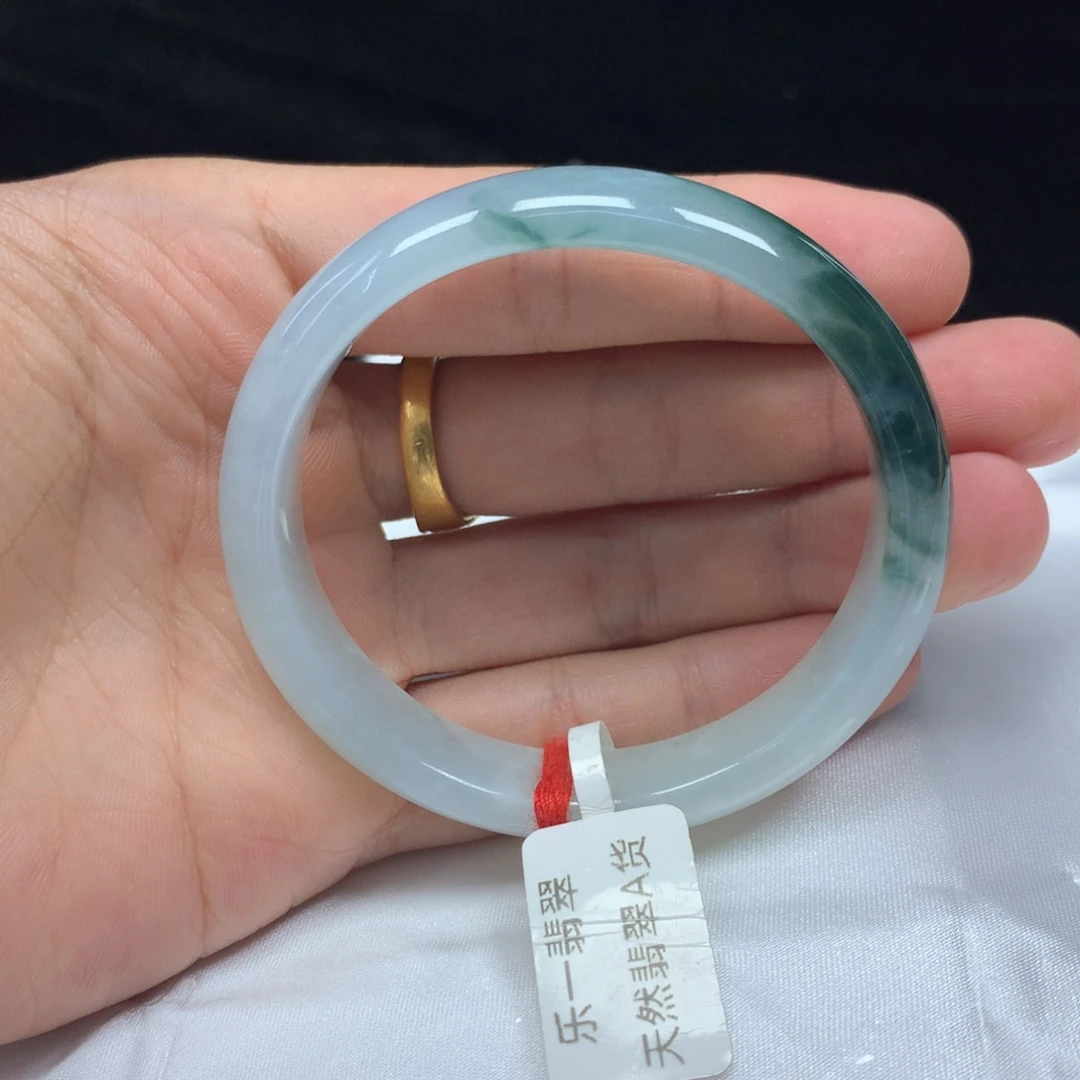 未镶嵌手镯（贵妃镯）翡翠53贵妃
