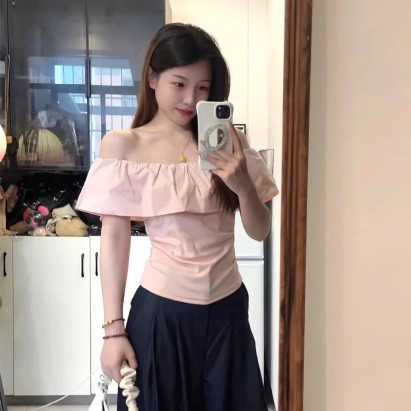 纯欲风绝美粉色一字肩荷叶边短袖衬衫女夏季2025新款独特漂亮上衣