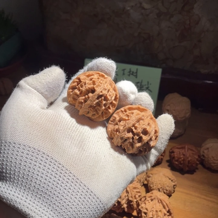 文玩核桃把件无药苹果4