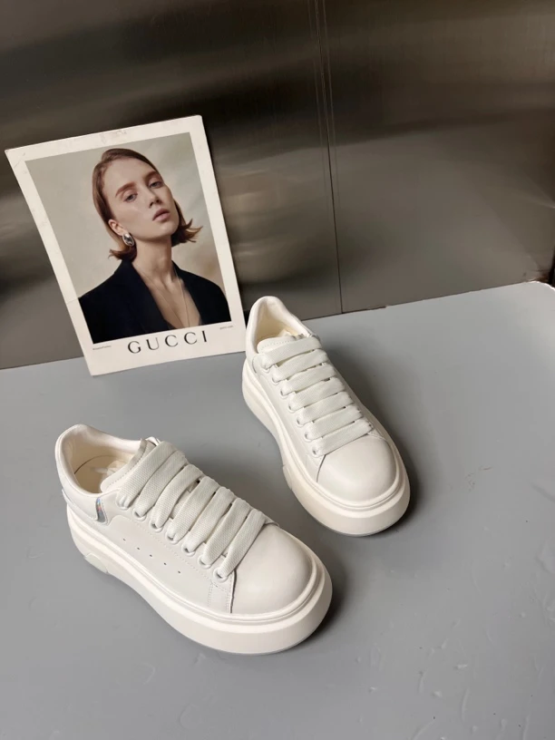 时尚休闲鞋增高板鞋夏季透气单鞋平底时尚运动系带春季