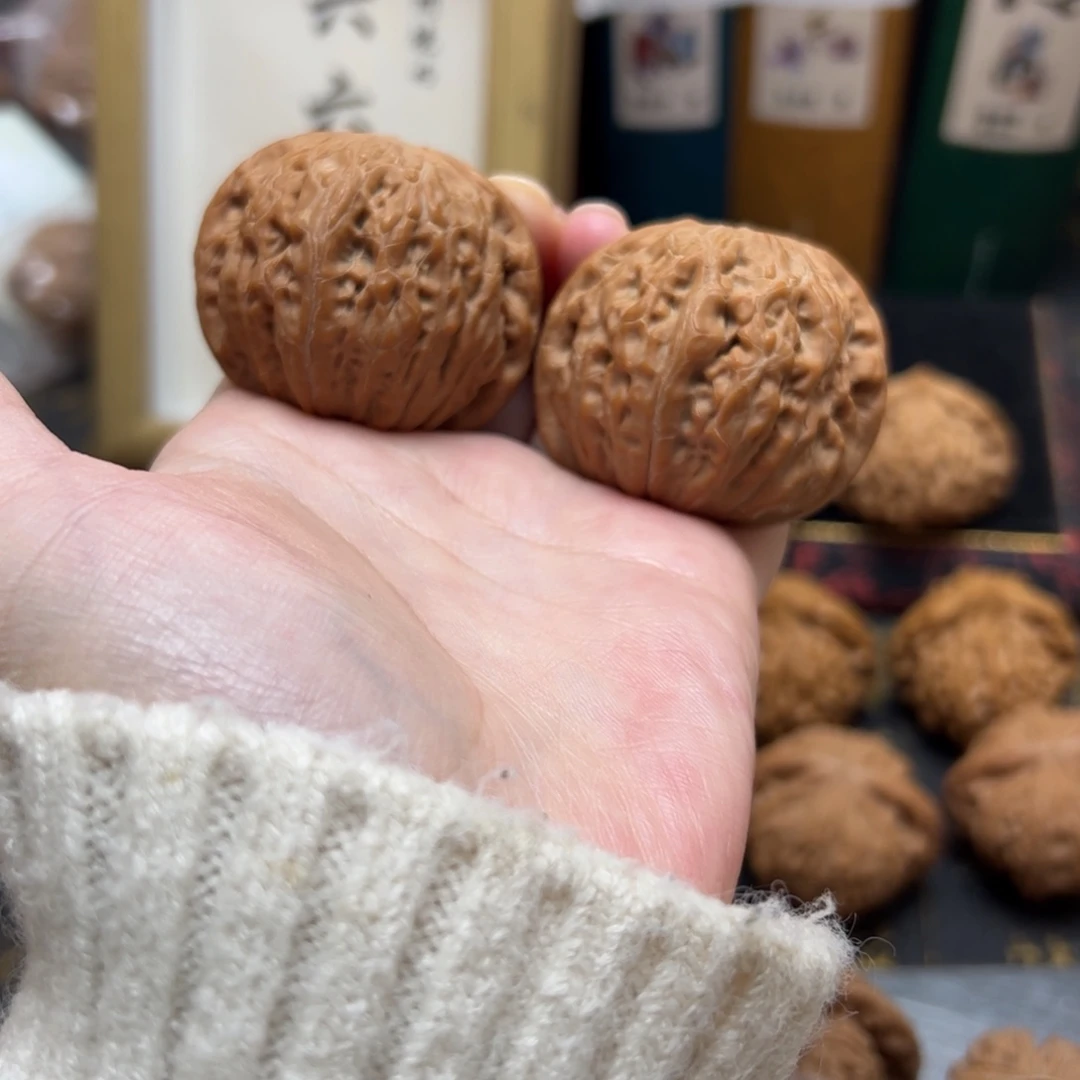 T***鹏文玩核桃把件43铁锤