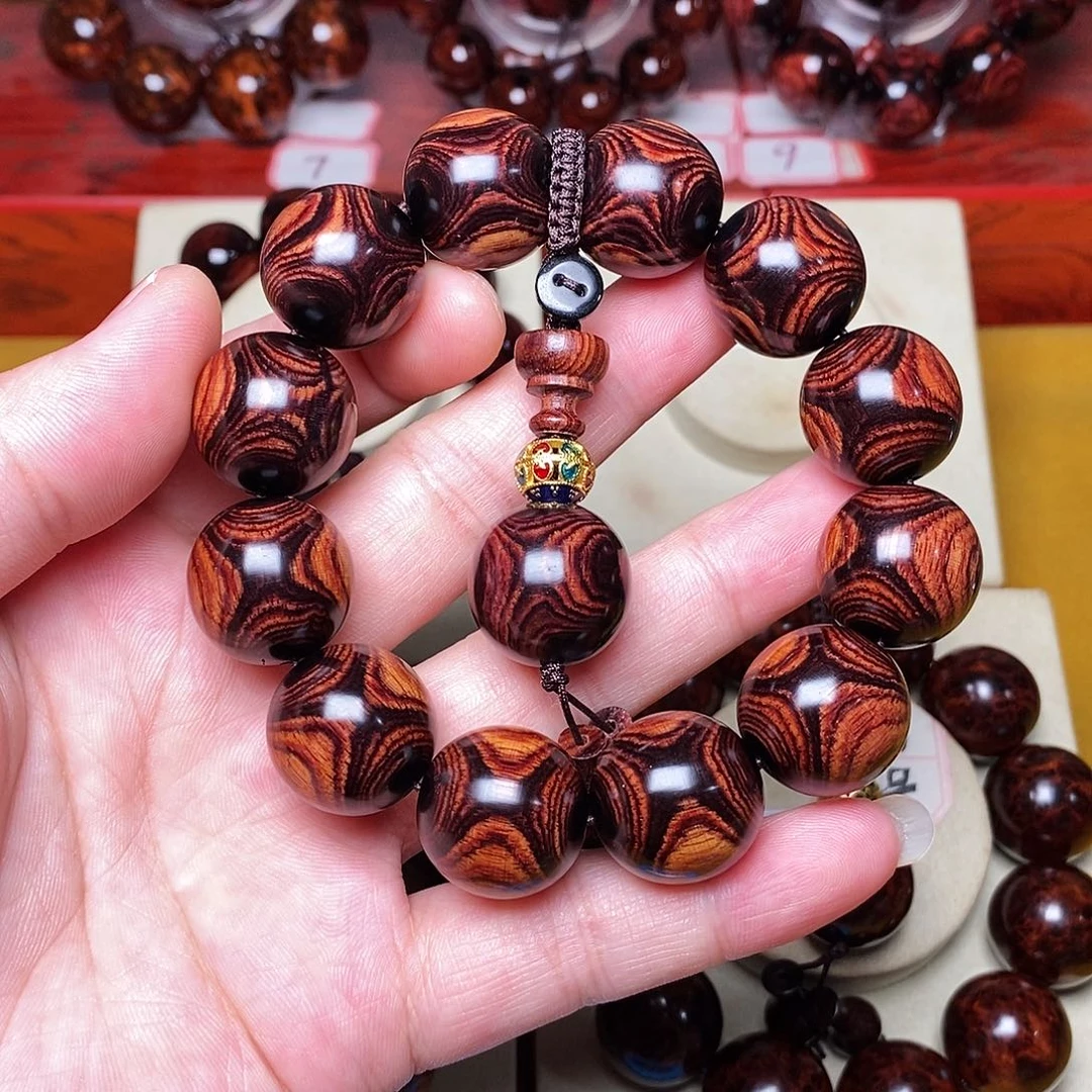 晴***！黄花梨/降香黄檀海南黄花梨