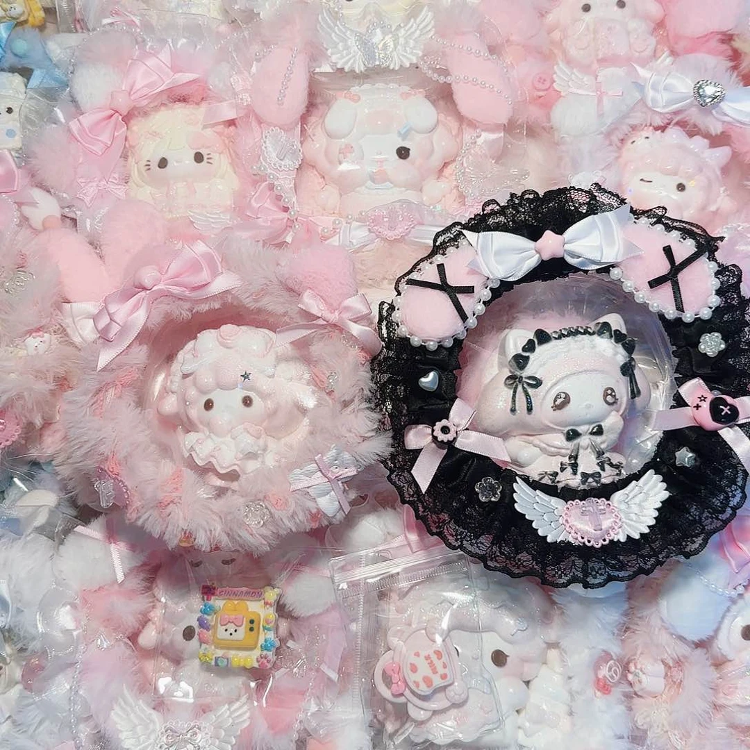 小***O超级可爱的小捏捏