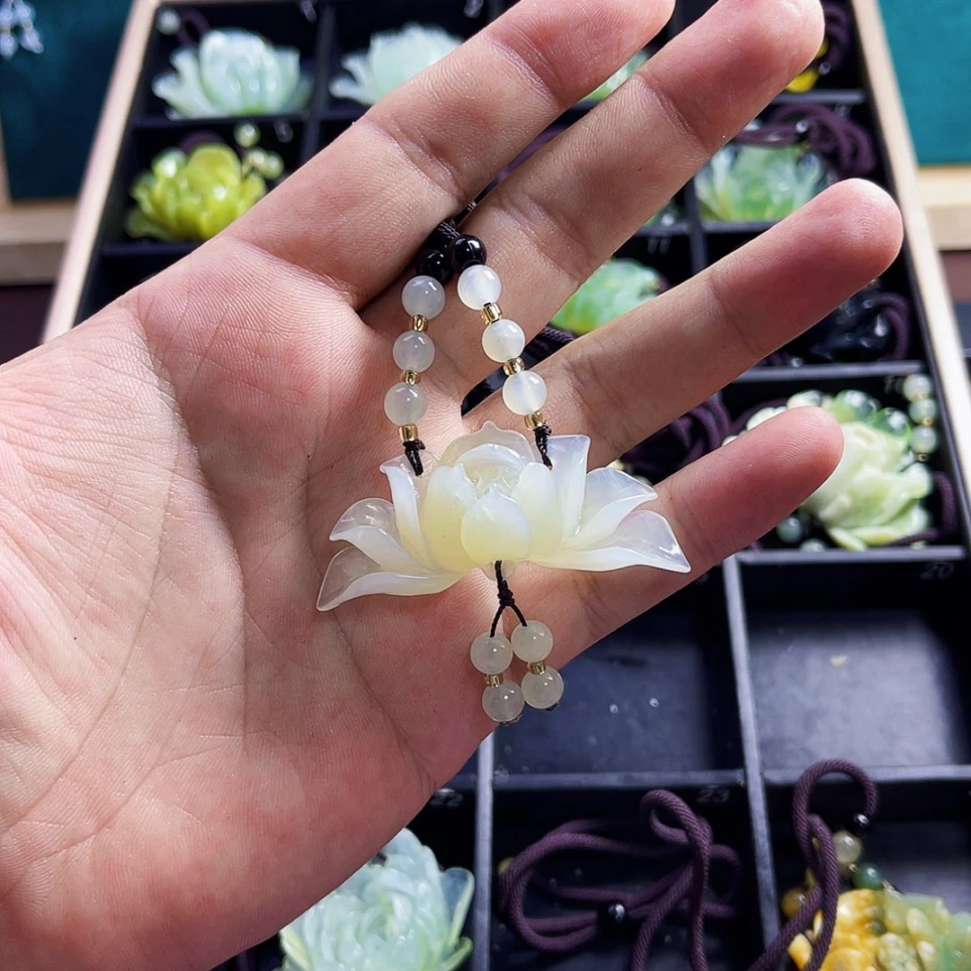 用***0未镶嵌蛇纹石玉颈饰