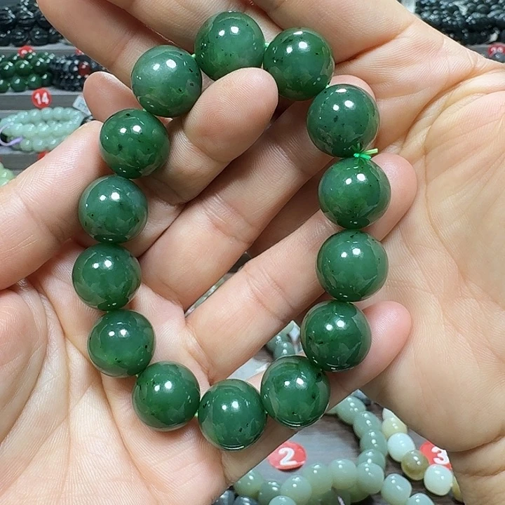 未镶嵌手链和田玉（碧玉）卡16