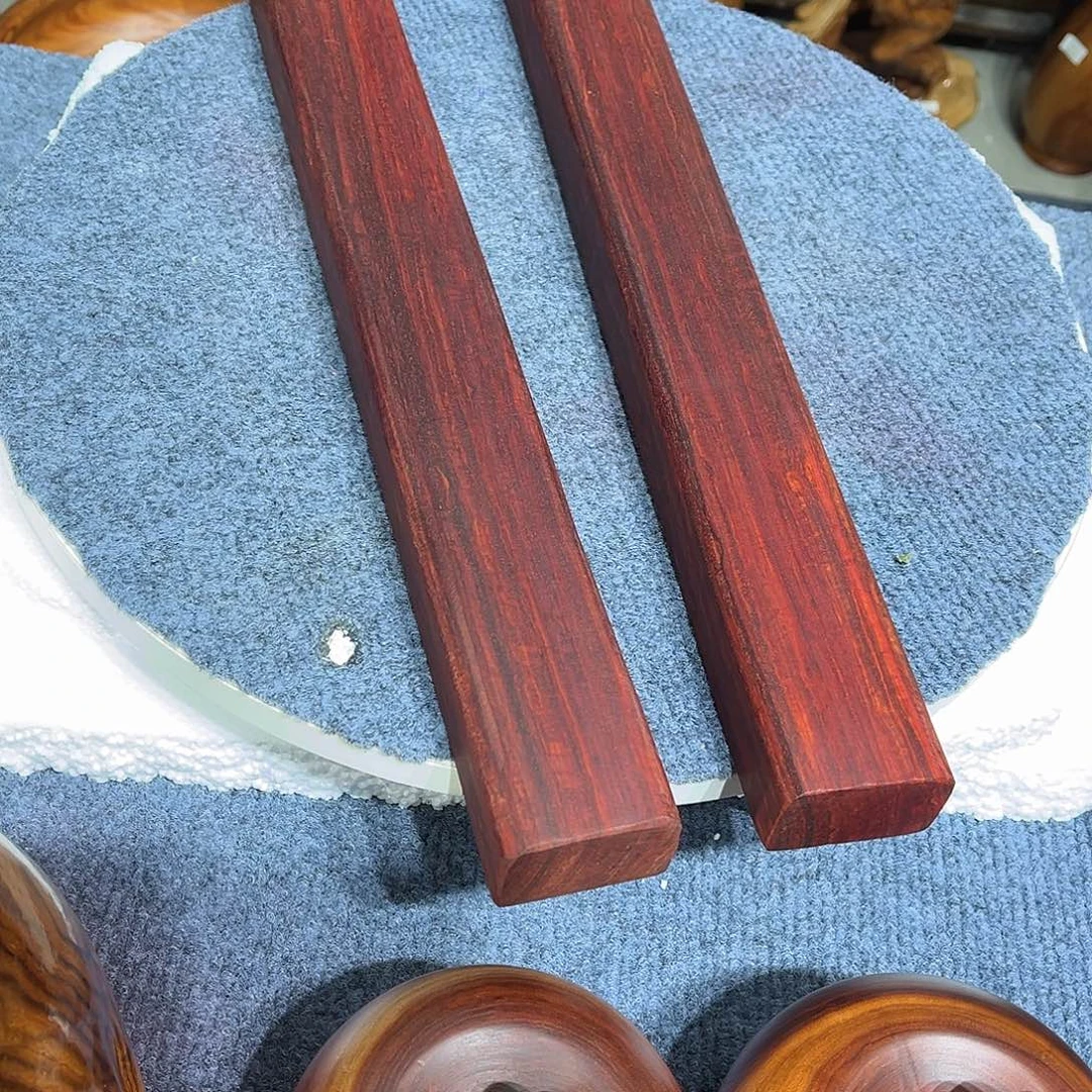 I***木赞比亚血檀镇纸8888