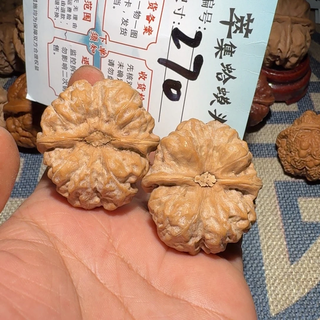 F***风文玩核桃把件文玩