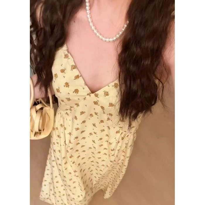 2025夏日新款小清新ins风黄玫瑰V领吊带连衣裙