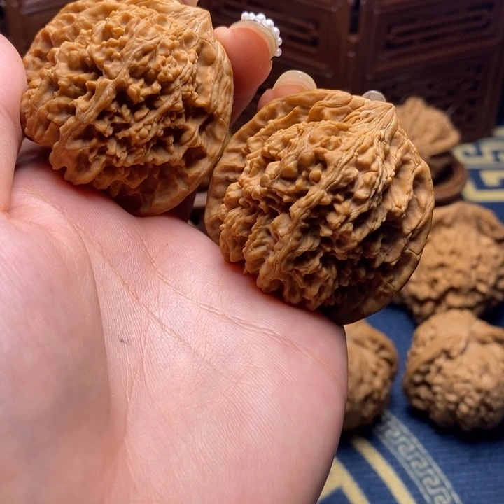 把件文玩核桃满天星