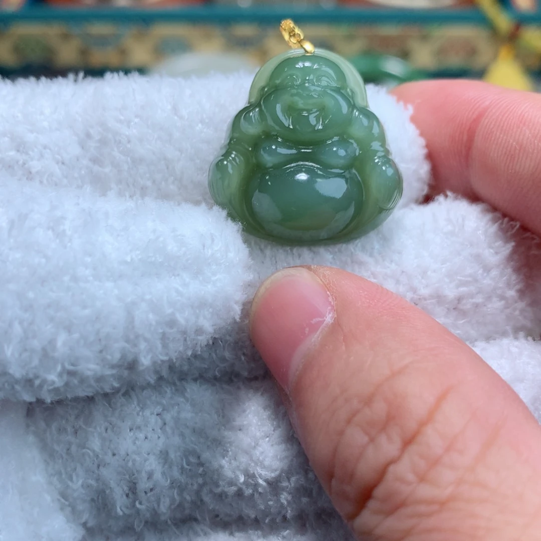 和田玉颈饰18K金镶嵌