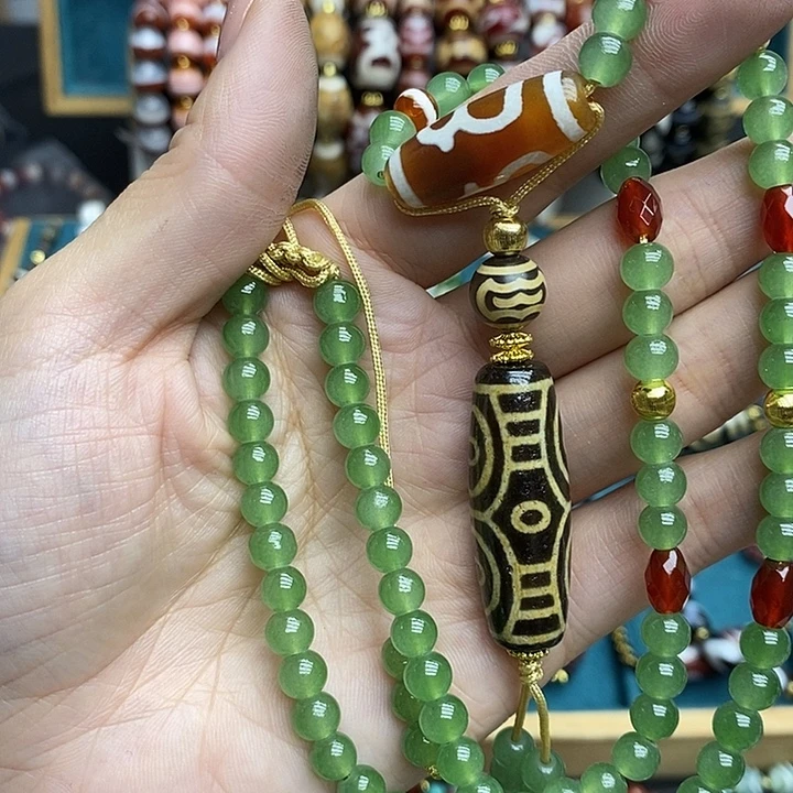 玛瑙/玉髓合金颈饰