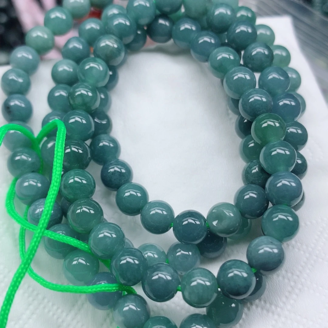 翡翠未镶嵌颈饰珠子3