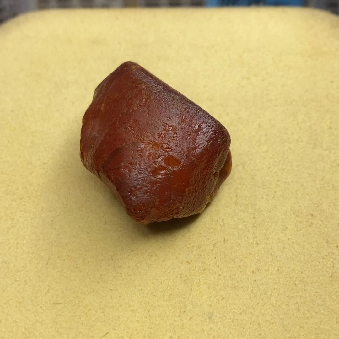 未镶嵌定制蜜蜡梨