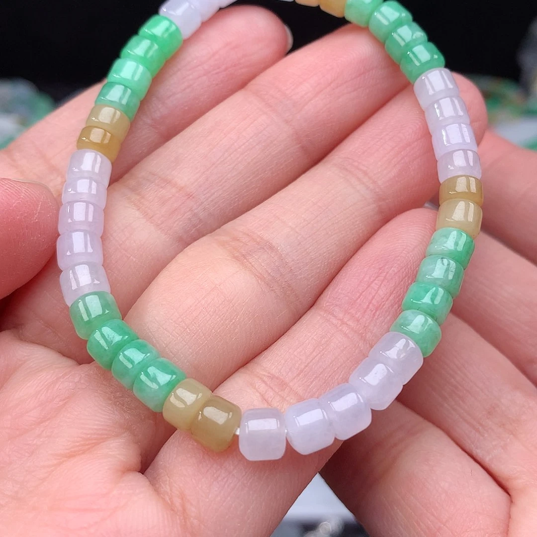 翡翠手链未镶嵌翡翠