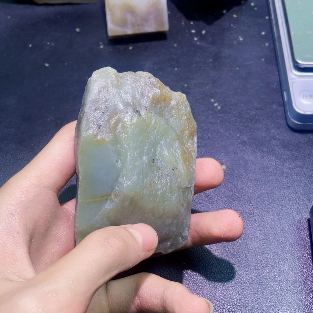 未镶嵌和田玉珠宝半成品